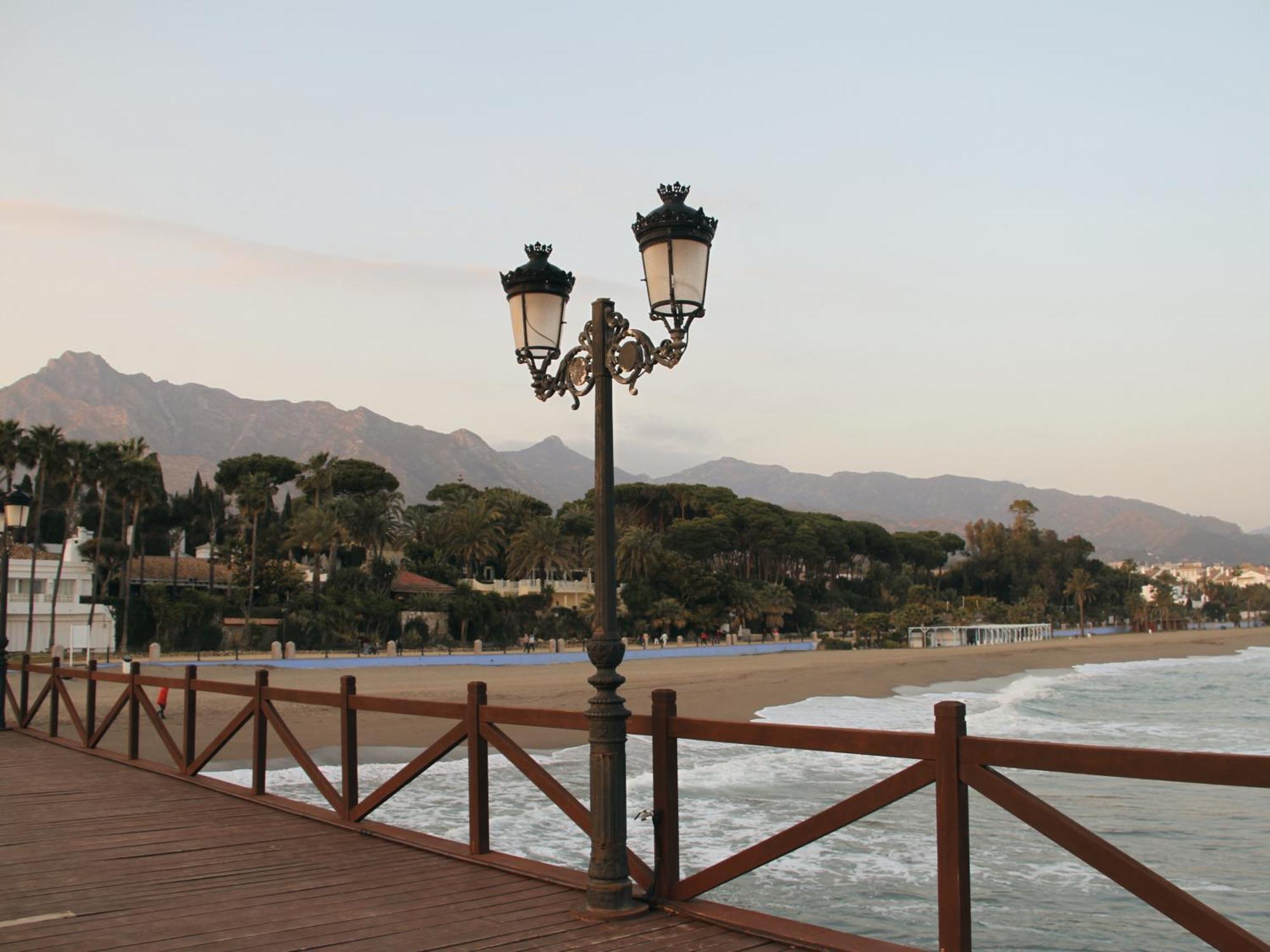 Vacation Marbella I Brand New Terrazas De Banus Apt, 24-7 Security, A Minute From The Marina, The Sea And Luxury Shopping Exterior foto